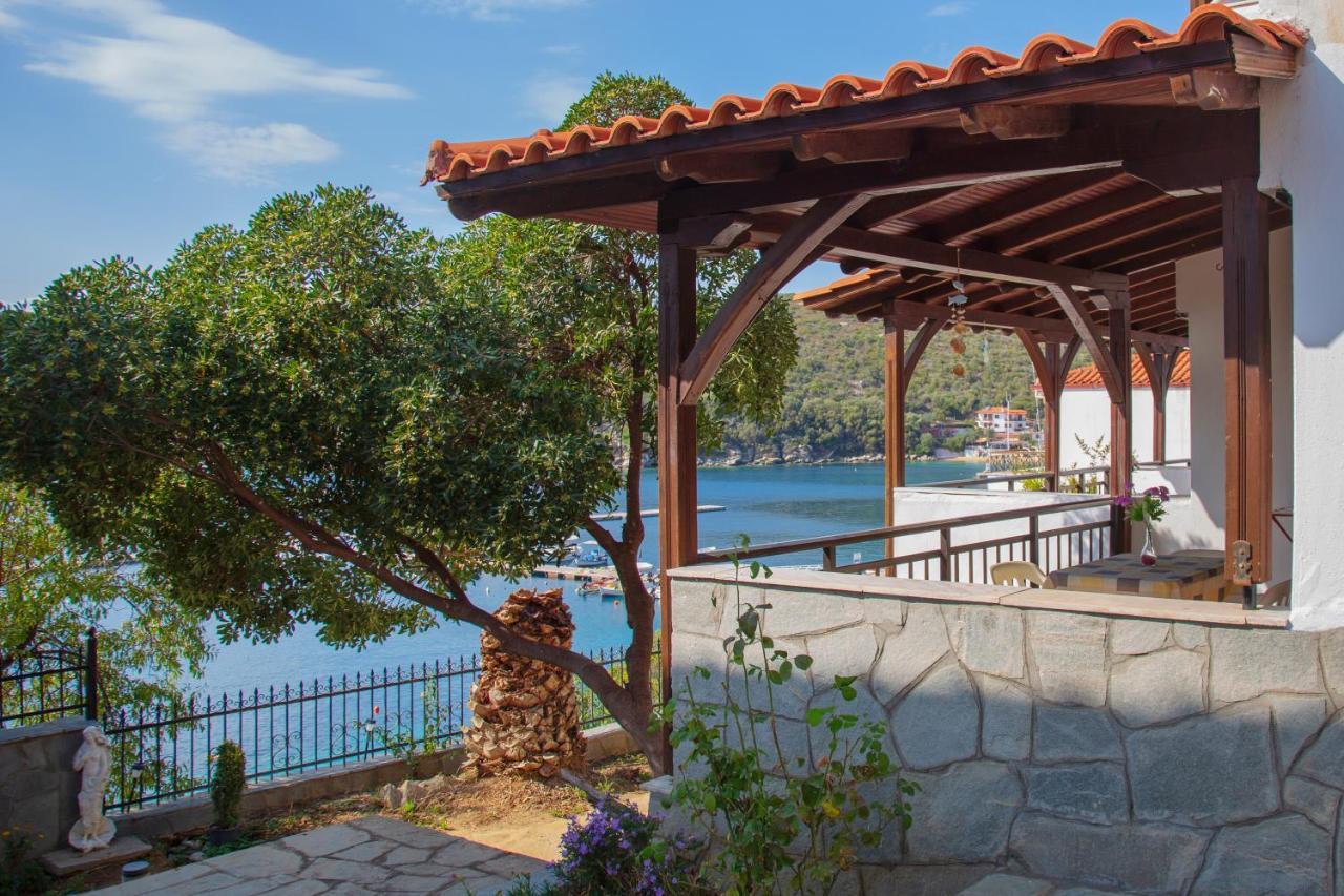 Pyrgadikia Paradise Bagian luar foto